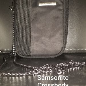Samsonite Crossbody Wallet